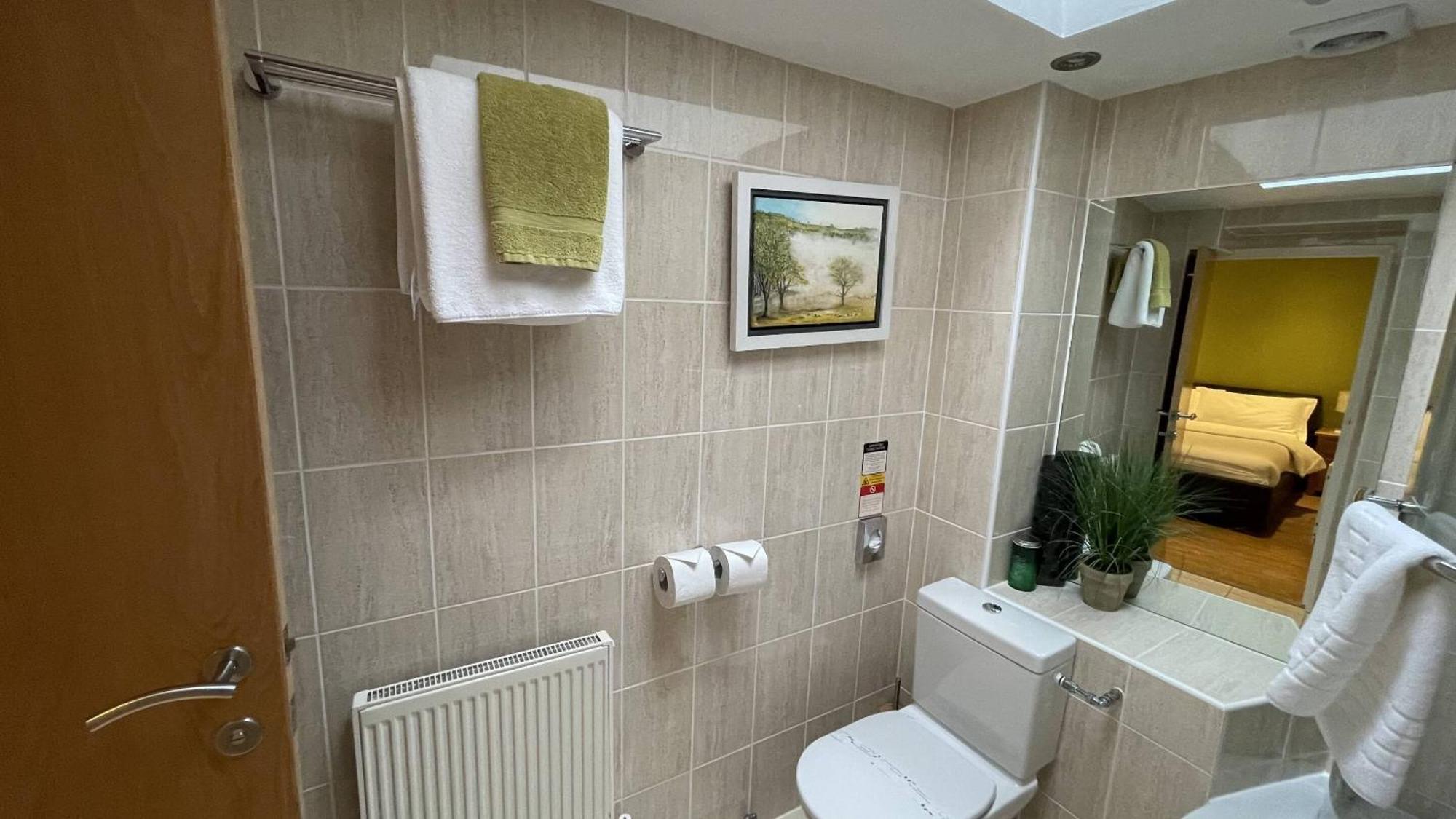 Bath House Hotel Chard Rom bilde